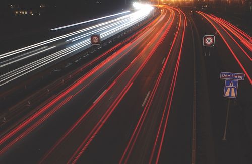 Hoe beïnvloed je een netwerk van individuen?