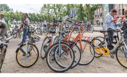 Deelfietsen in Amsterdam weer toegestaan