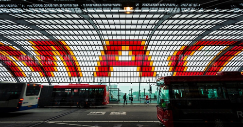 Waar past laadinfra in vol Amsterdam?