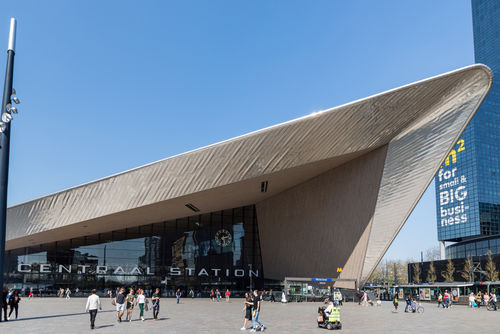 Voetgangers krijgen voorrang in Rotterdam